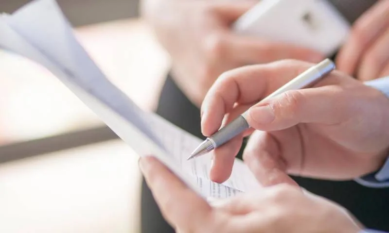 Negociación y revisión de la regla proporcional